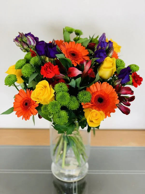 Lovely Vibrant Bouquet (Same Day)